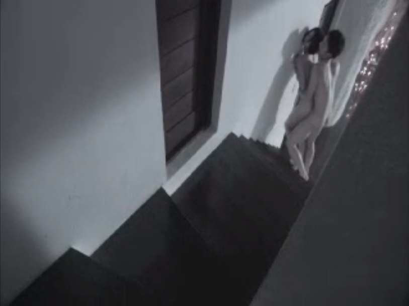 高岡早紀の愛の流刑地での濡れ場のセックス5