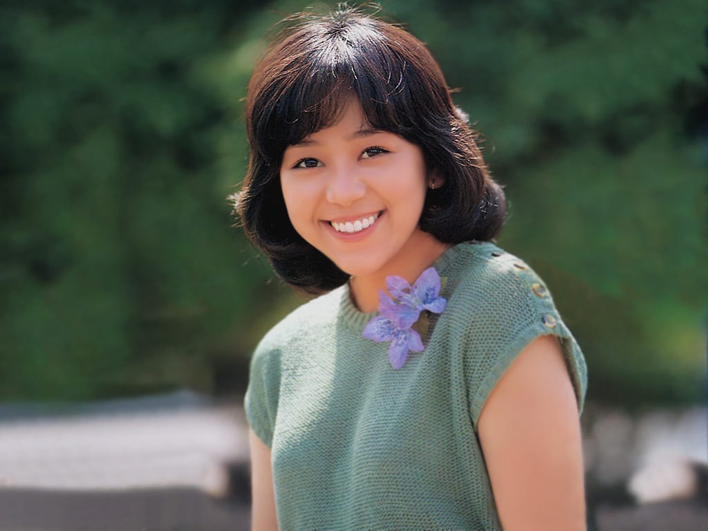 親王塚貴子　濡れ場 岩崎良美 エロ画像！パンチラやムチムチな肢体！ | 熟女エロ画像村